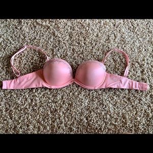 Victoria’s Secret “Very Sexy” Strapless Bra 32C